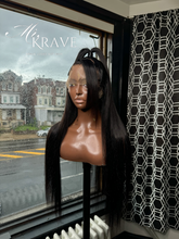 Load image into Gallery viewer, KRAVIANA 🖤
